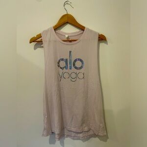 Alo yoga top